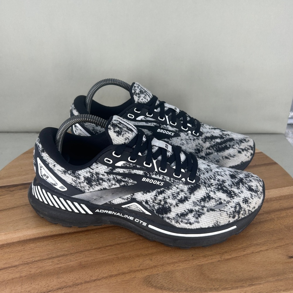 Brooks Adrenaline GTS 23 Womens Running Shoes Black White 1203811B135 Size 9.5